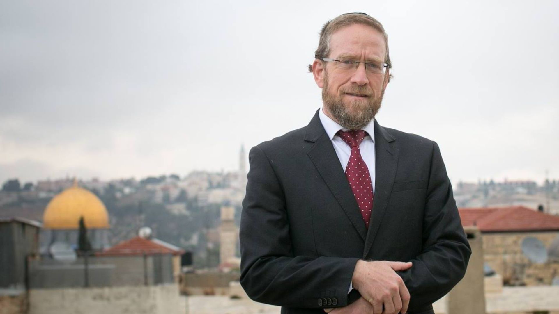 Político israelí afirma que la comunidad LGBTQ+ es más peligrosa que ISIS