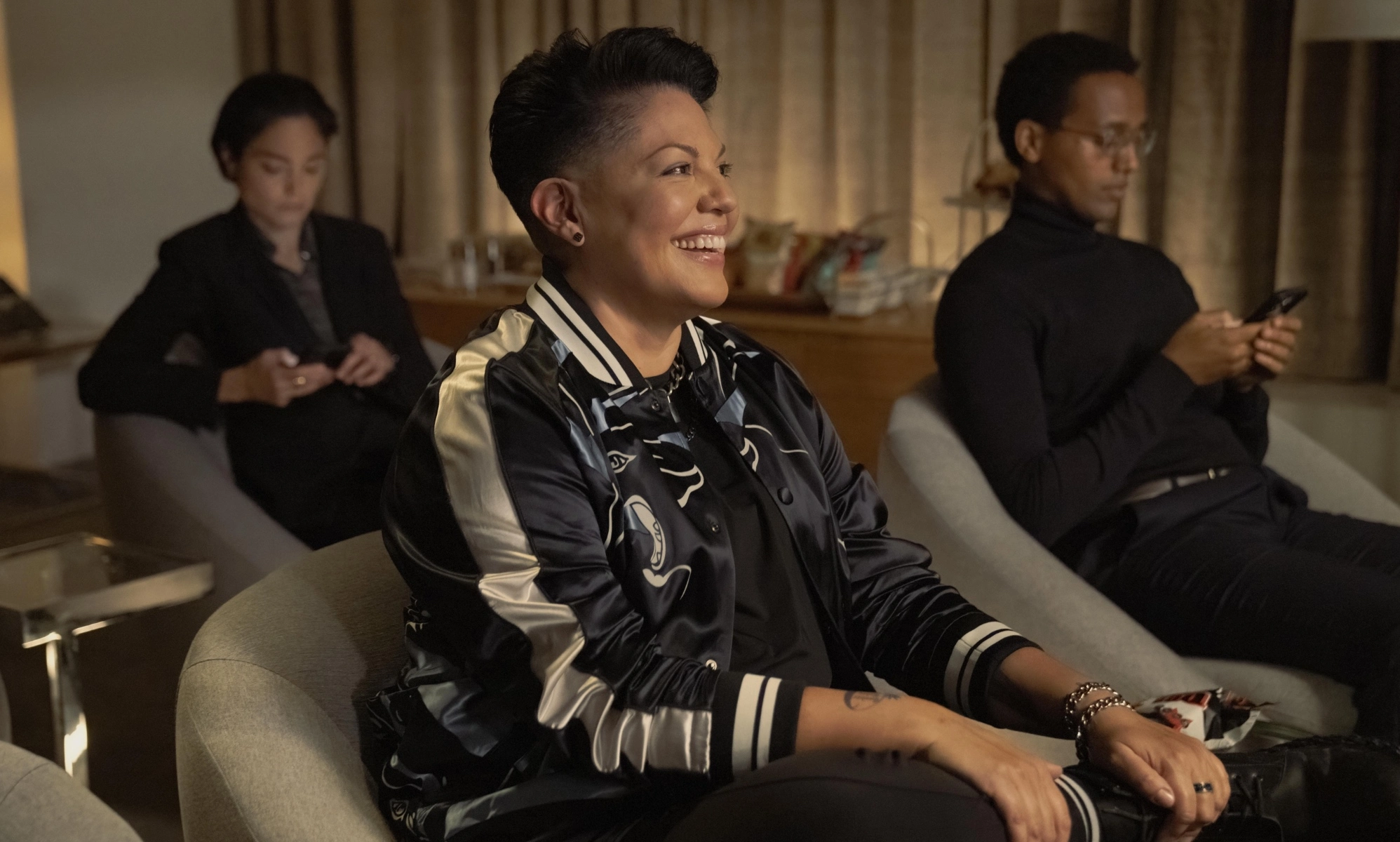 Che Diaz in And Just Like That... season two episode five Trick or Treat.