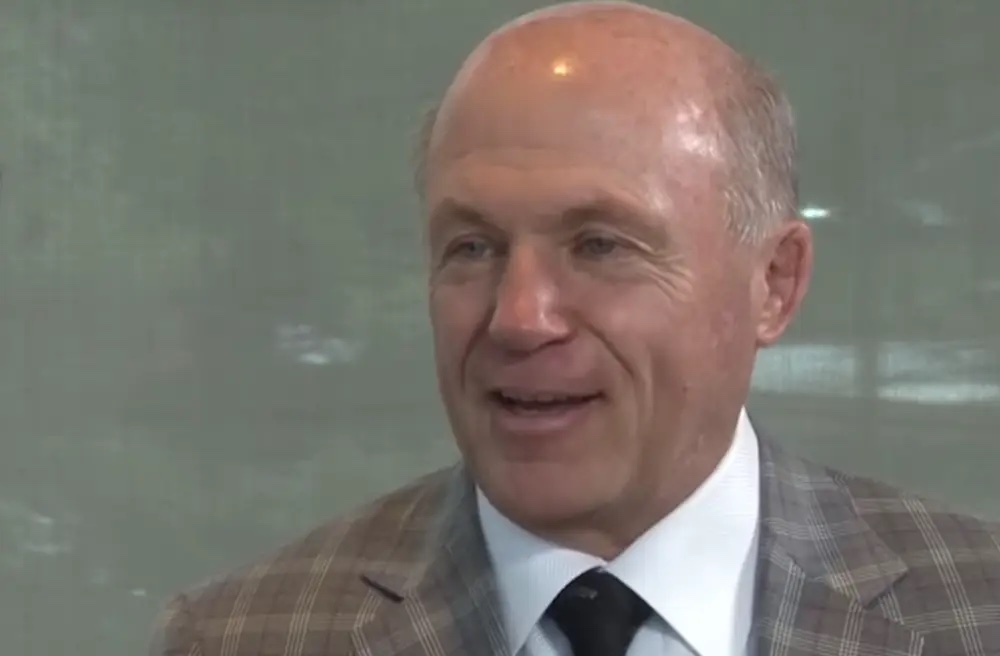 Dan Cathy, Chick fil-A, comunidad racista, Trilith, Atlanta, Georgia