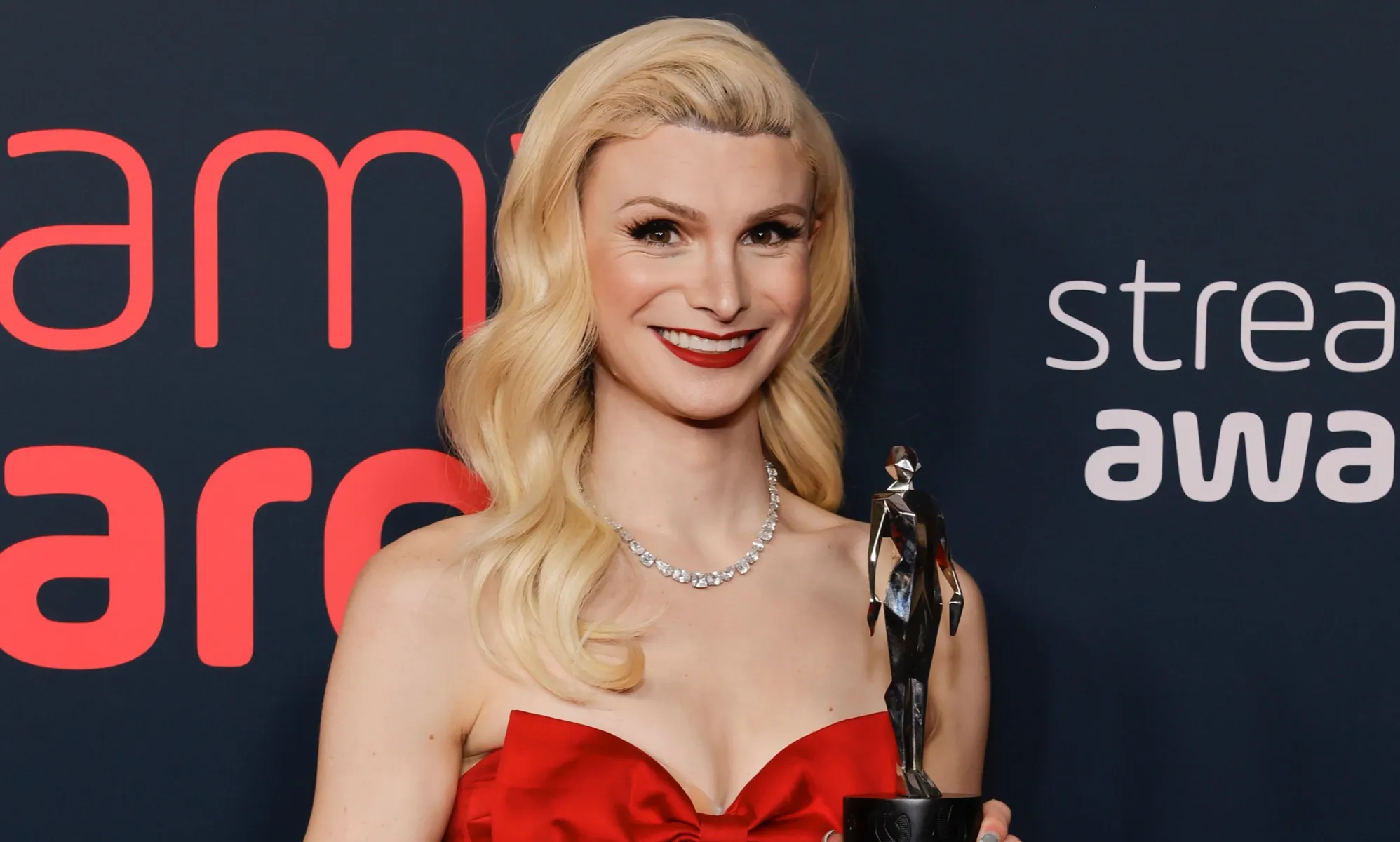 Dylan Mulvaney shares message of hope during scary time of transphobia after landing Streamy award