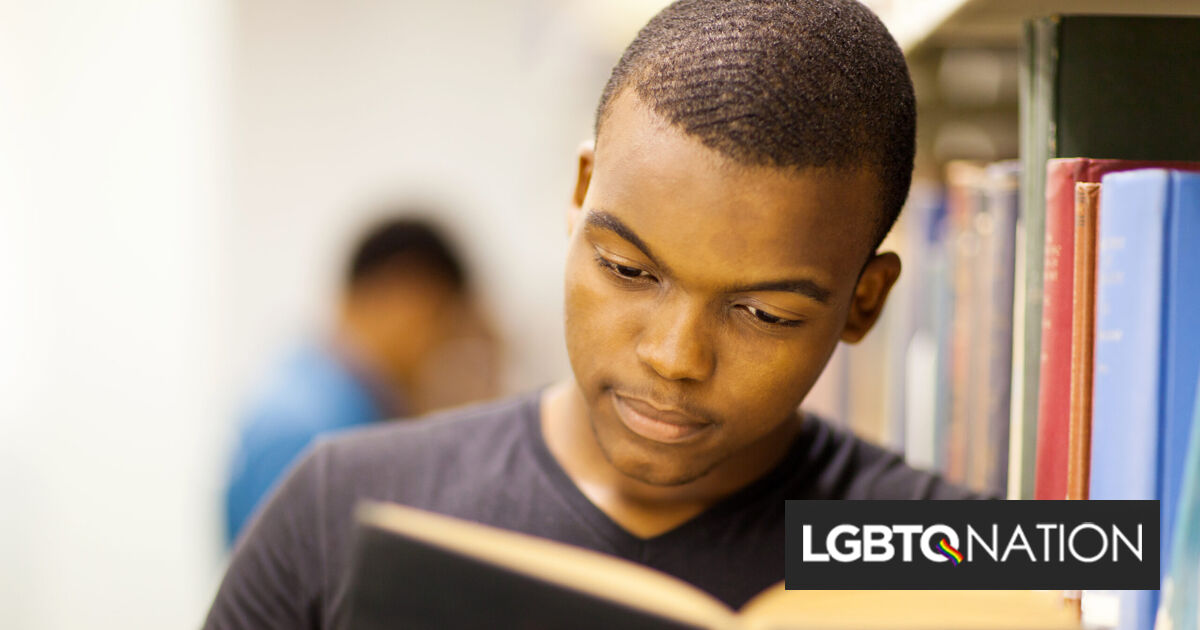 Funcionario republicano quiere exigir que los adolescentes estén acompañados por sus padres en la biblioteca pública