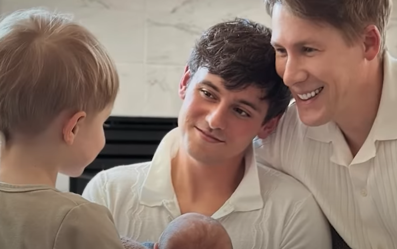 Tom Daley vuelve a bucear después de un descanso de dos años a pedido de su hijo