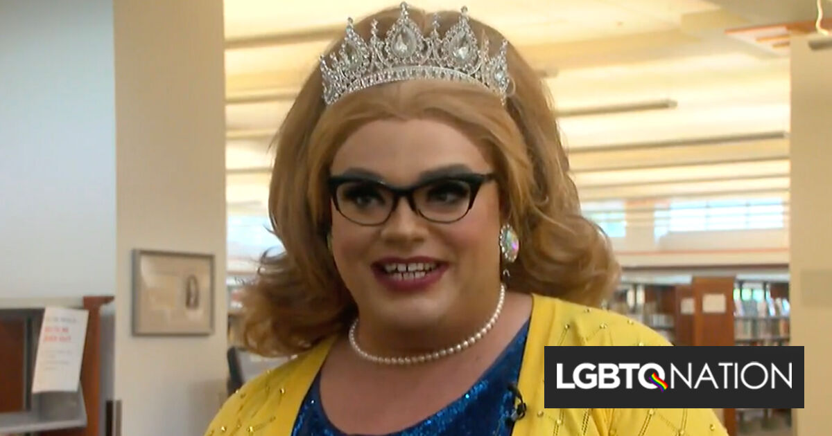 Esta artista drag cantó bingo en la feria de su condado durante años.  Luego vino la reacción.