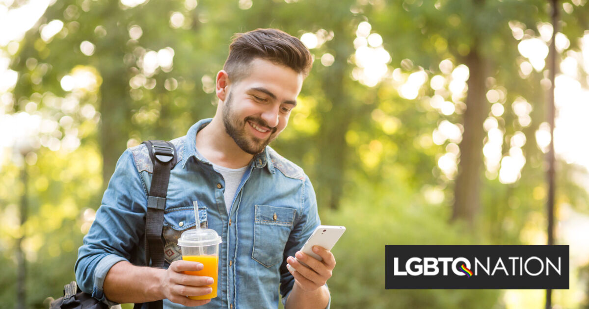 Estas afirmaciones para personas LGBTQ+ pueden calmar tu ansiedad y aumentar tu confianza en ti mismo