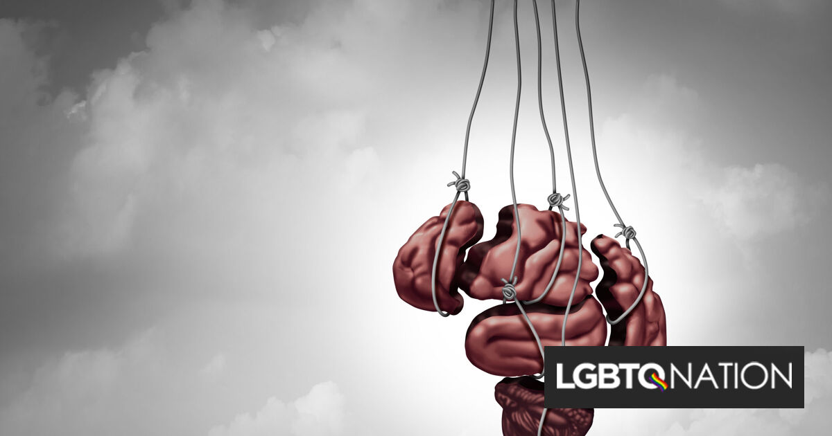 Los autócratas intentan controlar la autonomía corporal porque va de la mano con el control de las mentes.