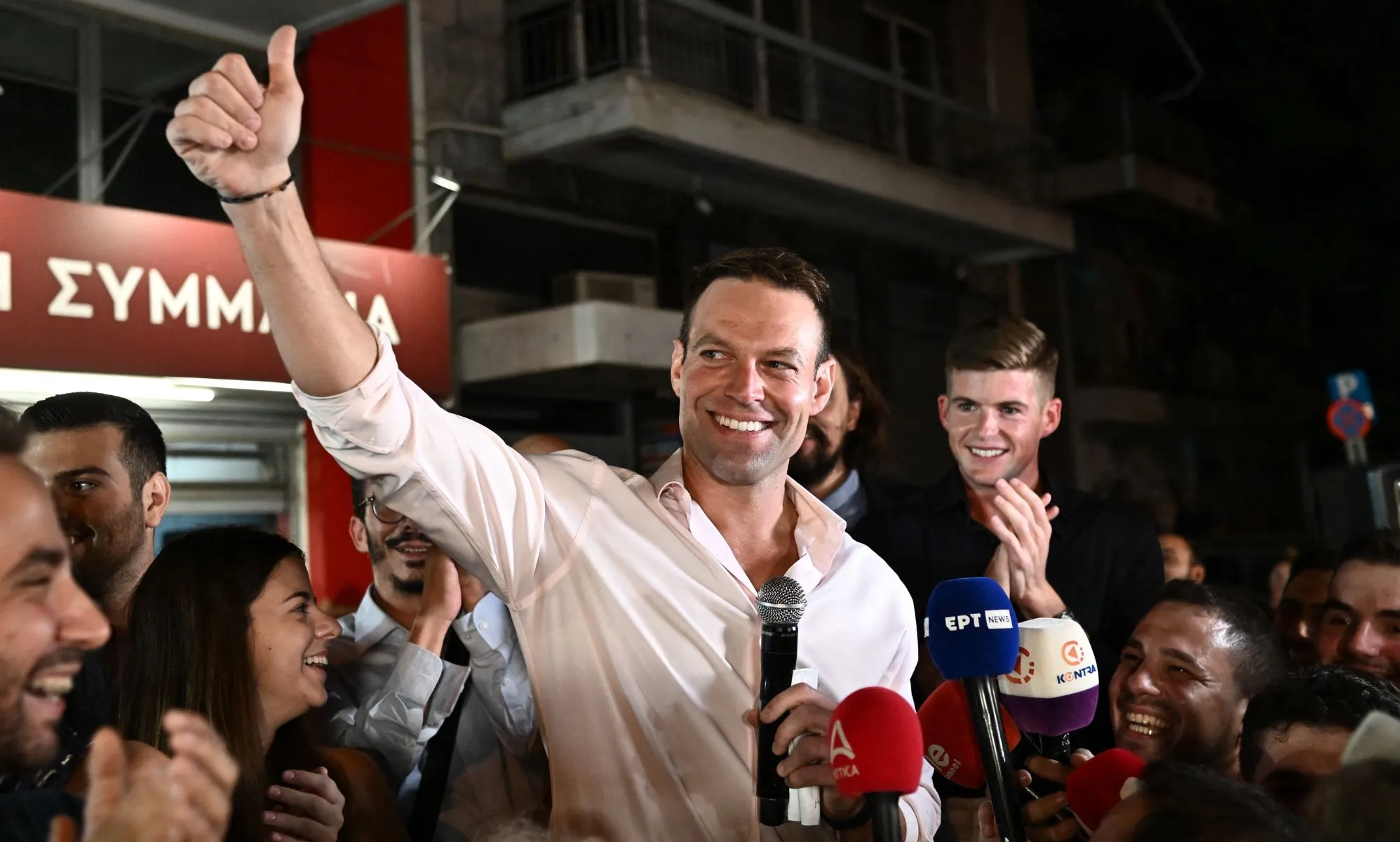 Greek politician Stefanos Kasselakis gives a thumbs up