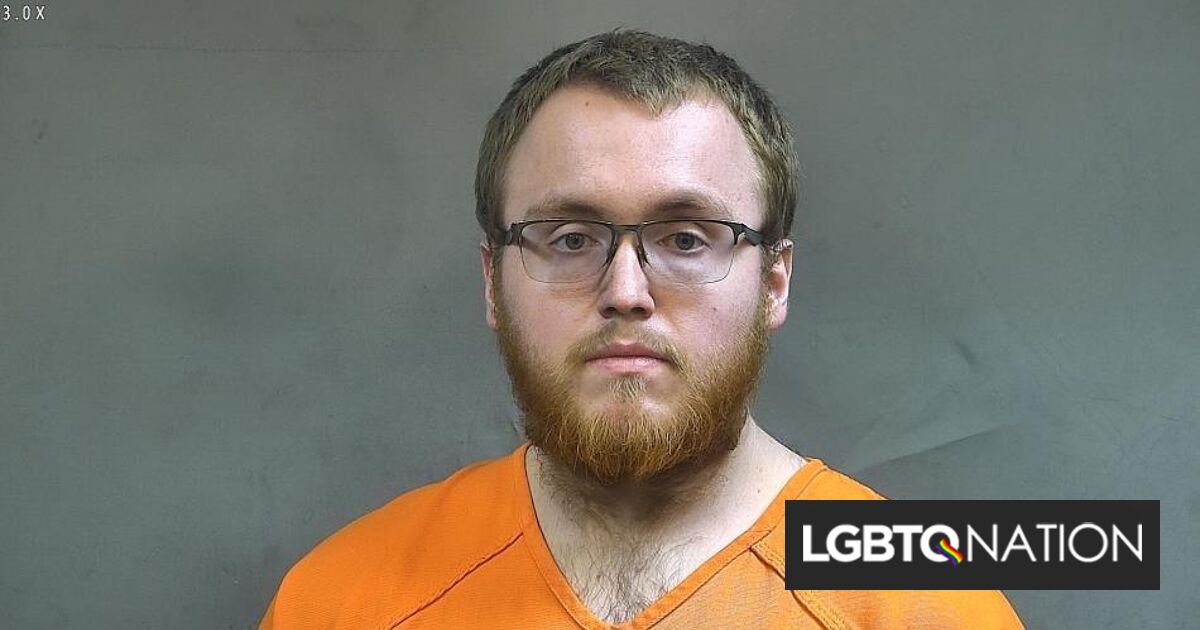 Conservador anti-trans arrestado con imágenes de abuso sexual infantil en su computadora