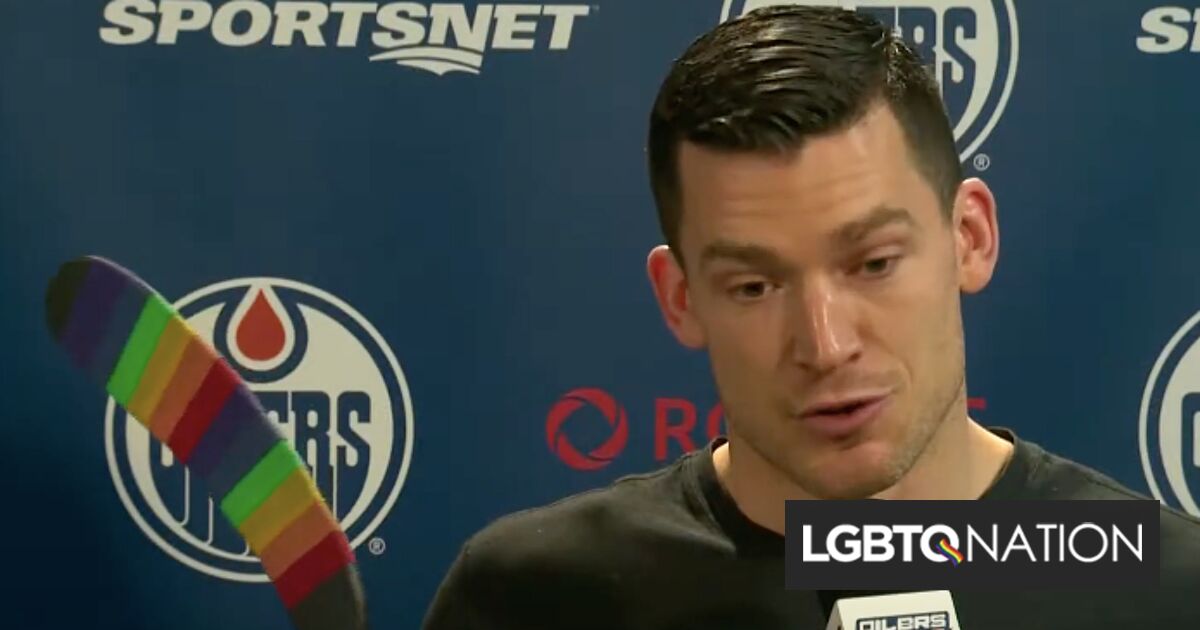 La NHL prohíbe a los jugadores usar cinta adhesiva con los colores del arcoíris en los palos de hockey