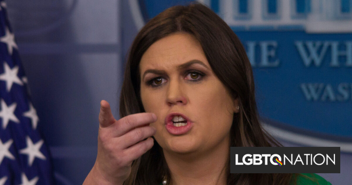 Sarah Huckabee Sanders prohíbe el “lenguaje despierto” en Arkansas