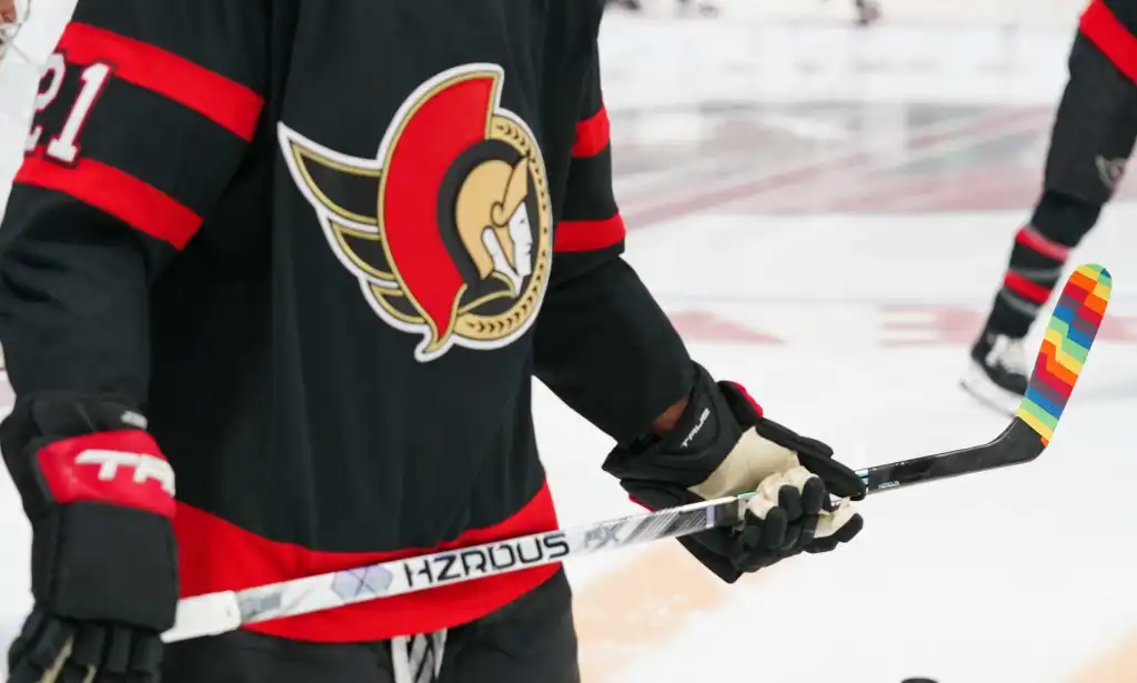 Cinta del orgullo de la NHL