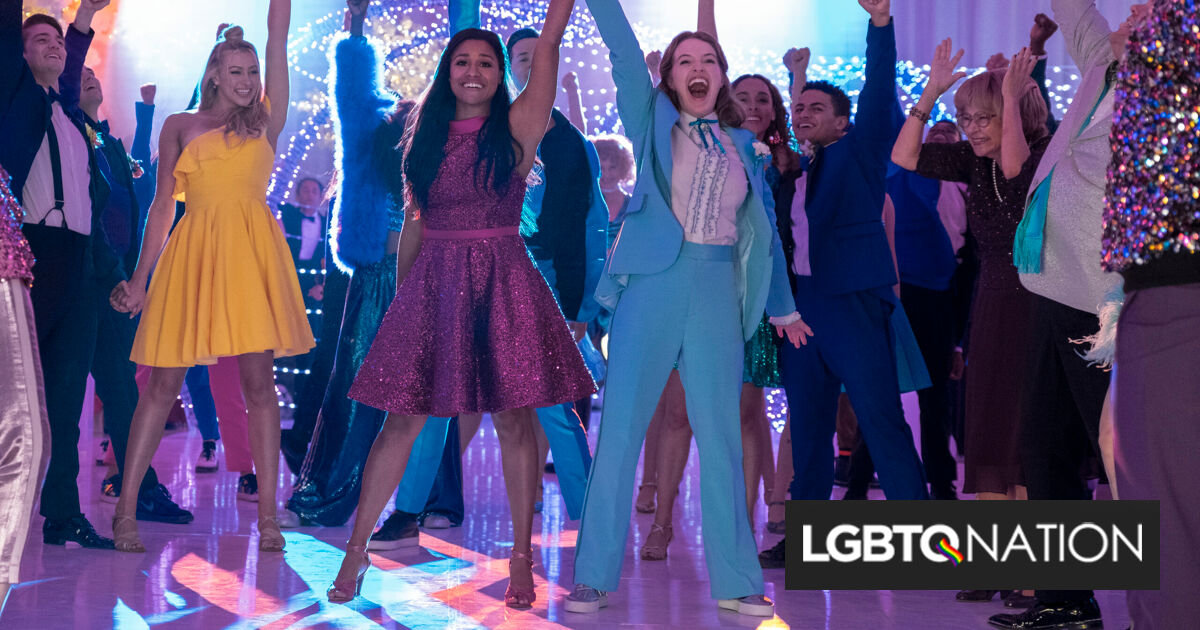 Una escuela secundaria de Illinois se enfrenta a los matones después de que el distrito pospusiera un musical LGBTQ+