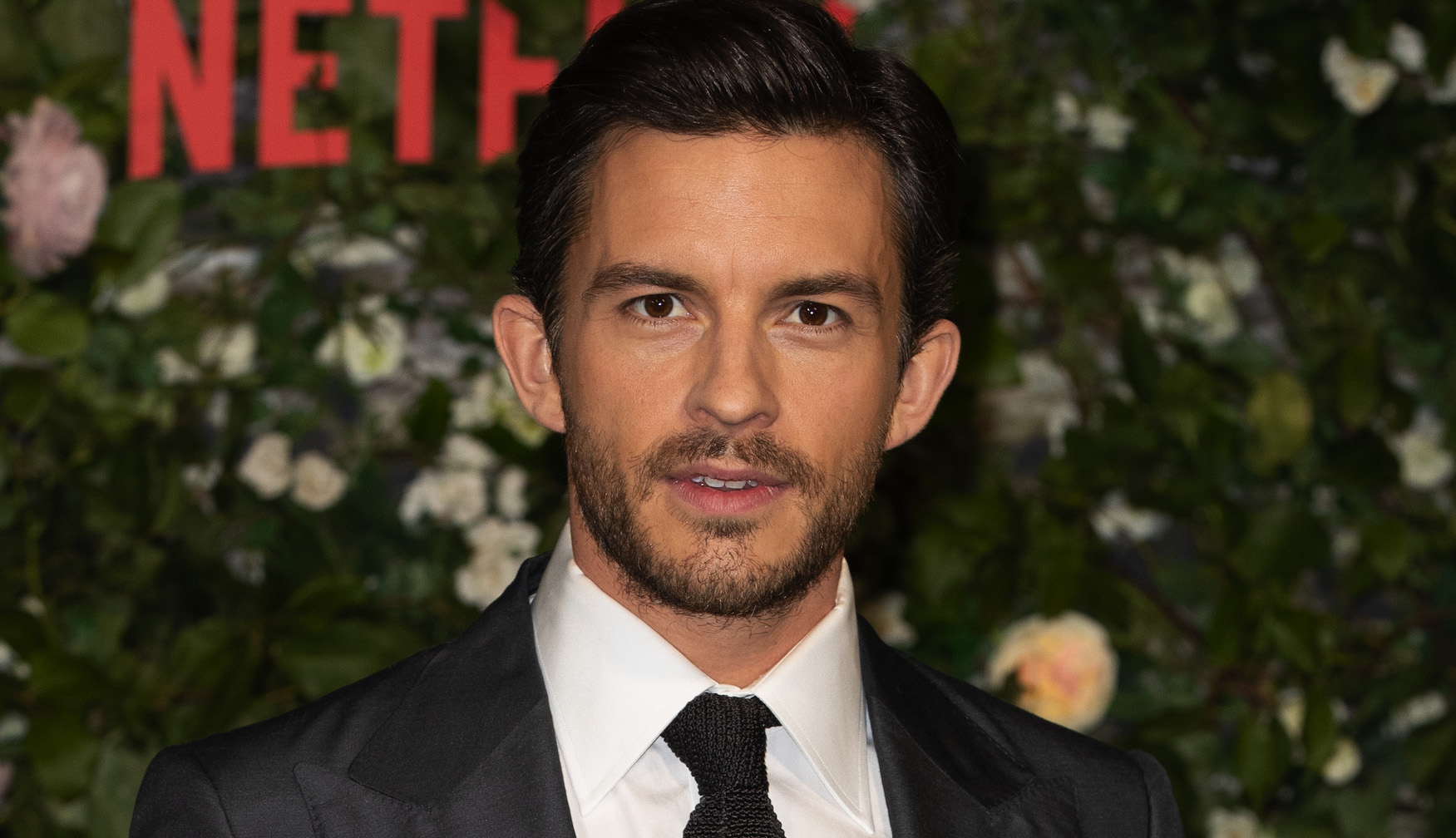 Jonathan Bailey at the season 2 premiere for Netflix