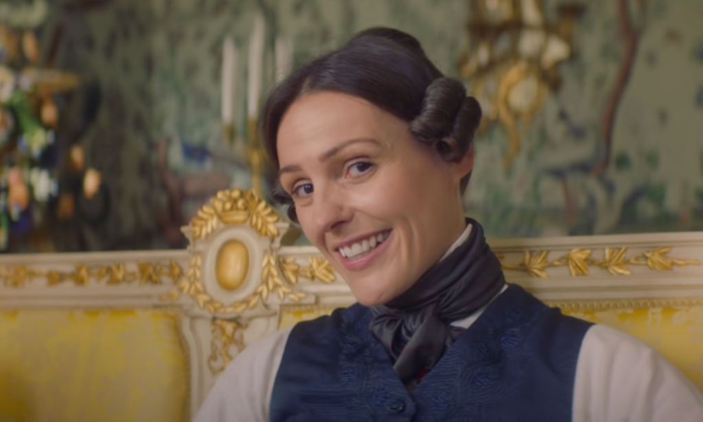Suranne Jones aparece con un atuendo del siglo XIX mientras interpreta a la figura histórica lesbiana Anne Lister en Gentleman Jack.