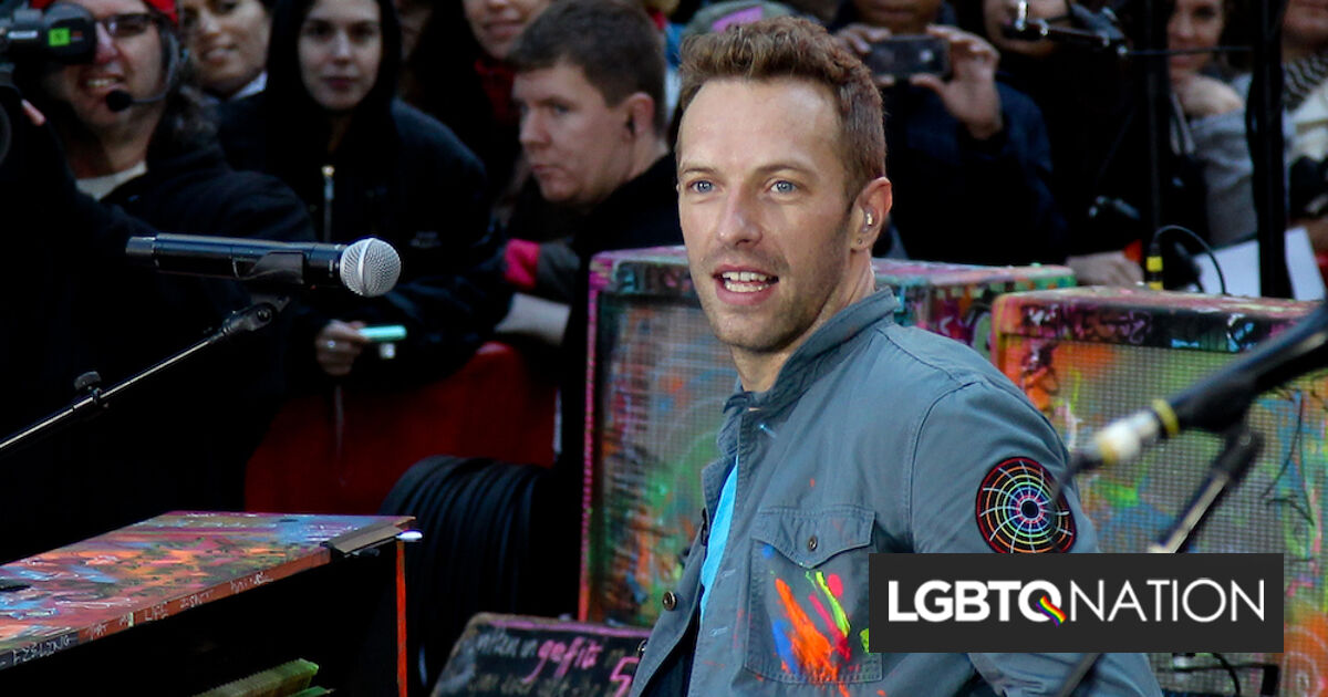 Concierto de Coldplay en Indonesia protestado por cientos de musulmanes anti-LGBTQ+