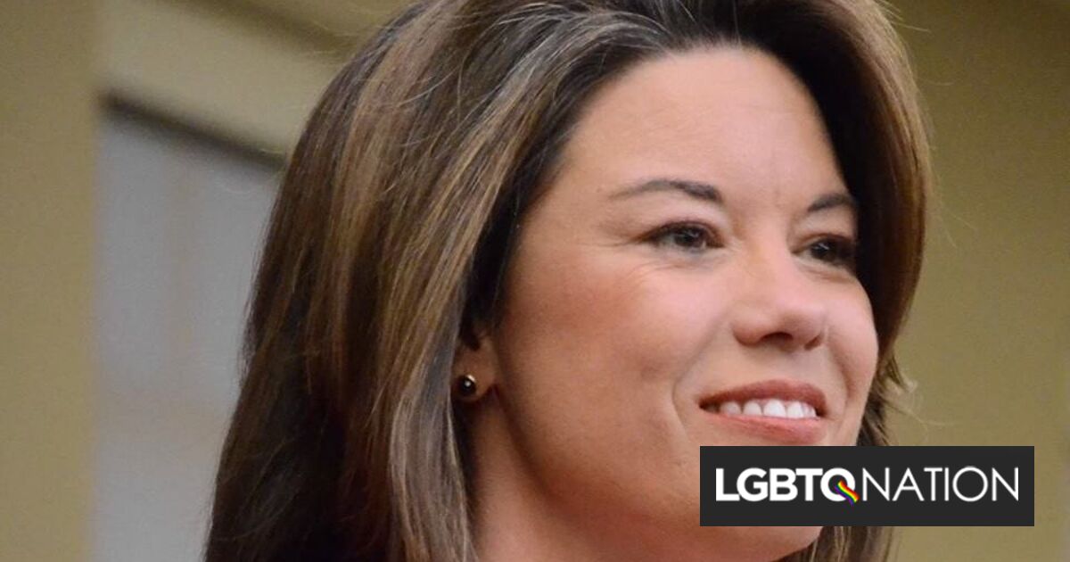 Condenan a más de dos años de cárcel al hombre que atacó a una congresista lesbiana