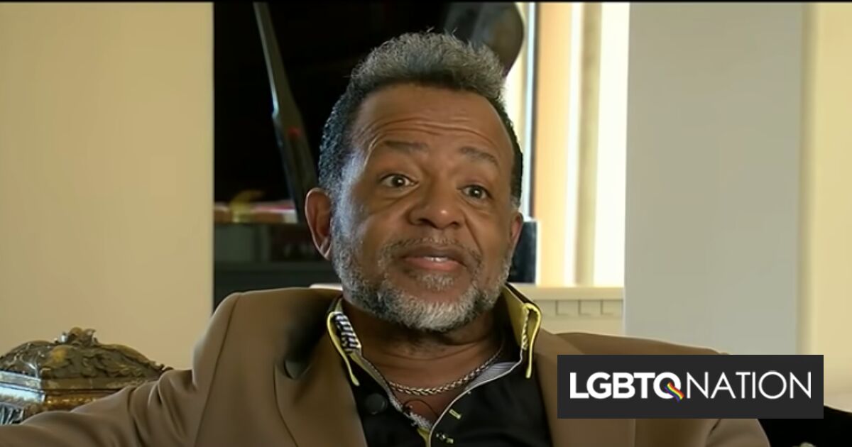 El obispo Carlton Pearson, que acepta a los homosexuales y niega el infierno, muere a los 70 años