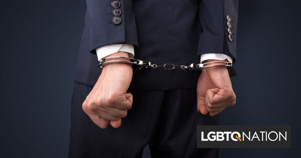 Terapeuta de conversión mormona acusado de abusar sexualmente de sus clientes masculinos