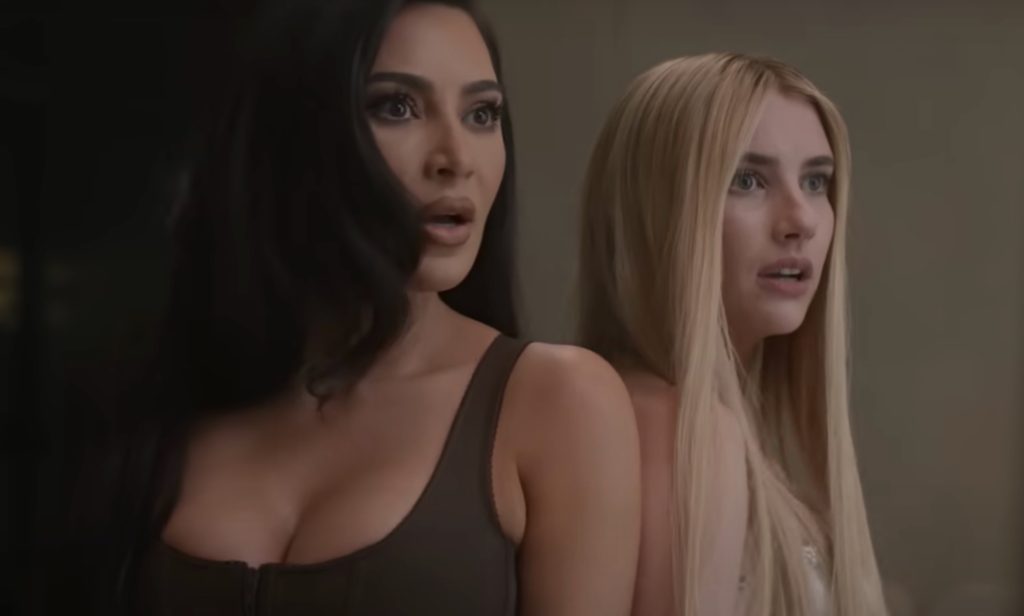 Kim Kardashian and Emma Roberts in American Horror Story: Delicate.