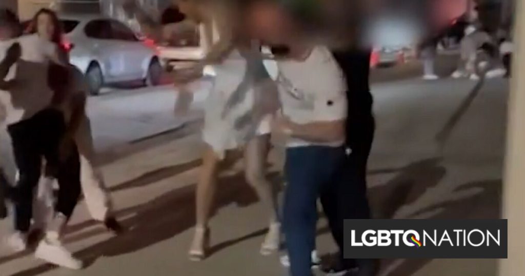 Horrible vídeo muestra a hombres golpeando a mujeres lesbianas y trans en la calle