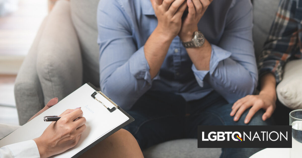Más de 1.300 terapeutas de conversión siguen torturando a personas LGBTQ+, a pesar de las prohibiciones estatales