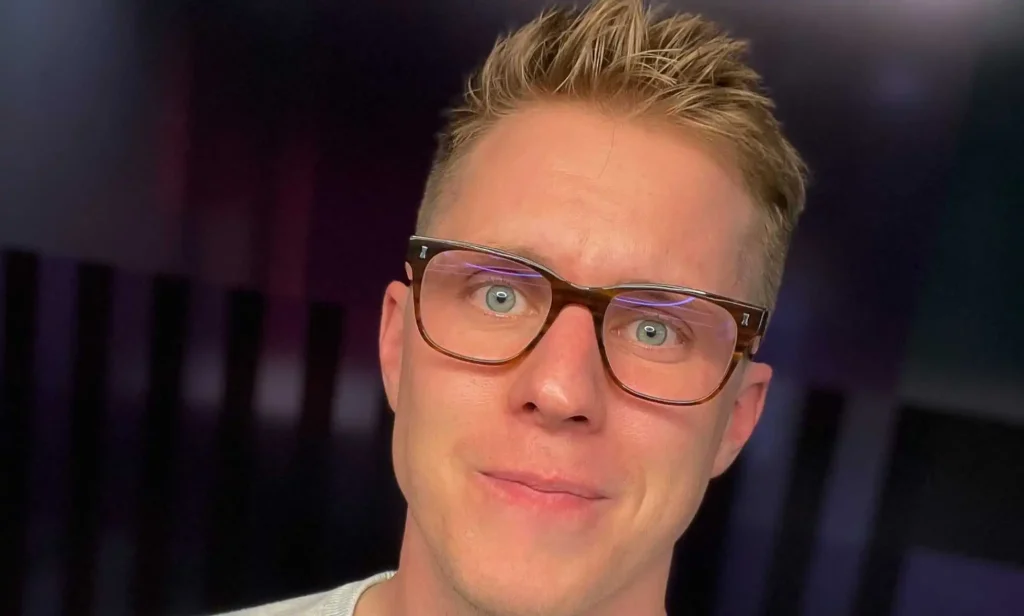 Gay Sky News presenter Gareth Barlow.