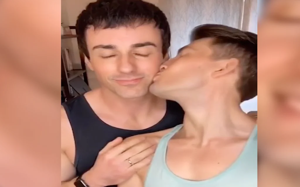 'Crecí en una secta homofóbica y oré a Dios para que me enderezara'