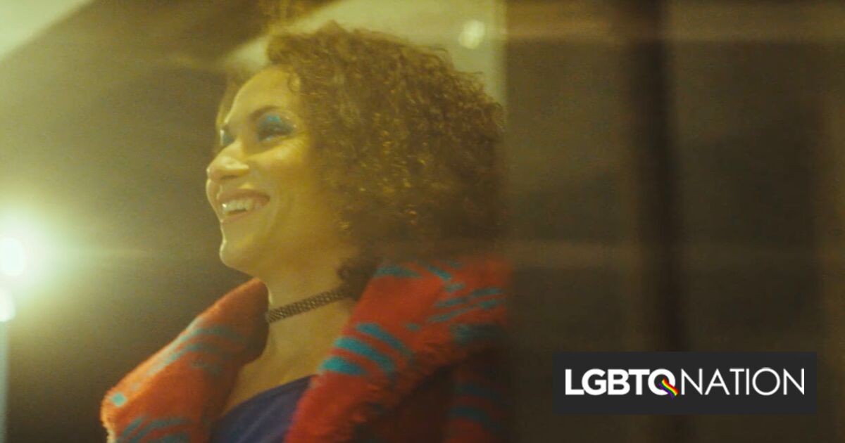 El director trans hace historia en los Oscar con un pequeño impulso de Elliot Page