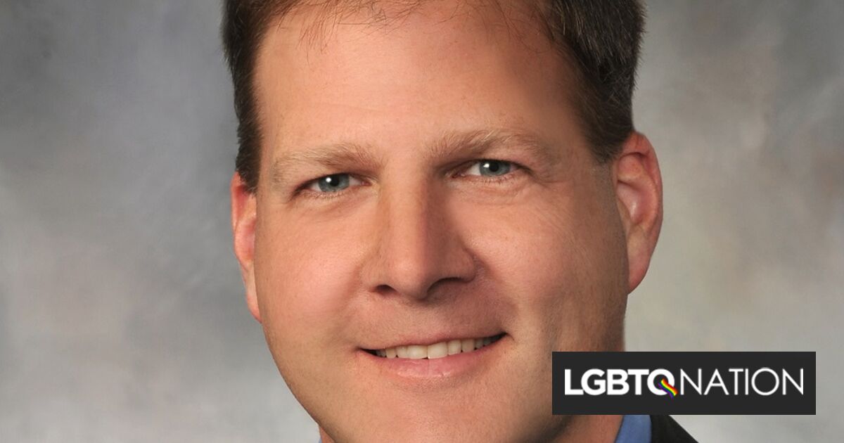 ¿Quién es Chris Sununu?  ¿Cuál es su postura sobre los derechos LGBTQ+?