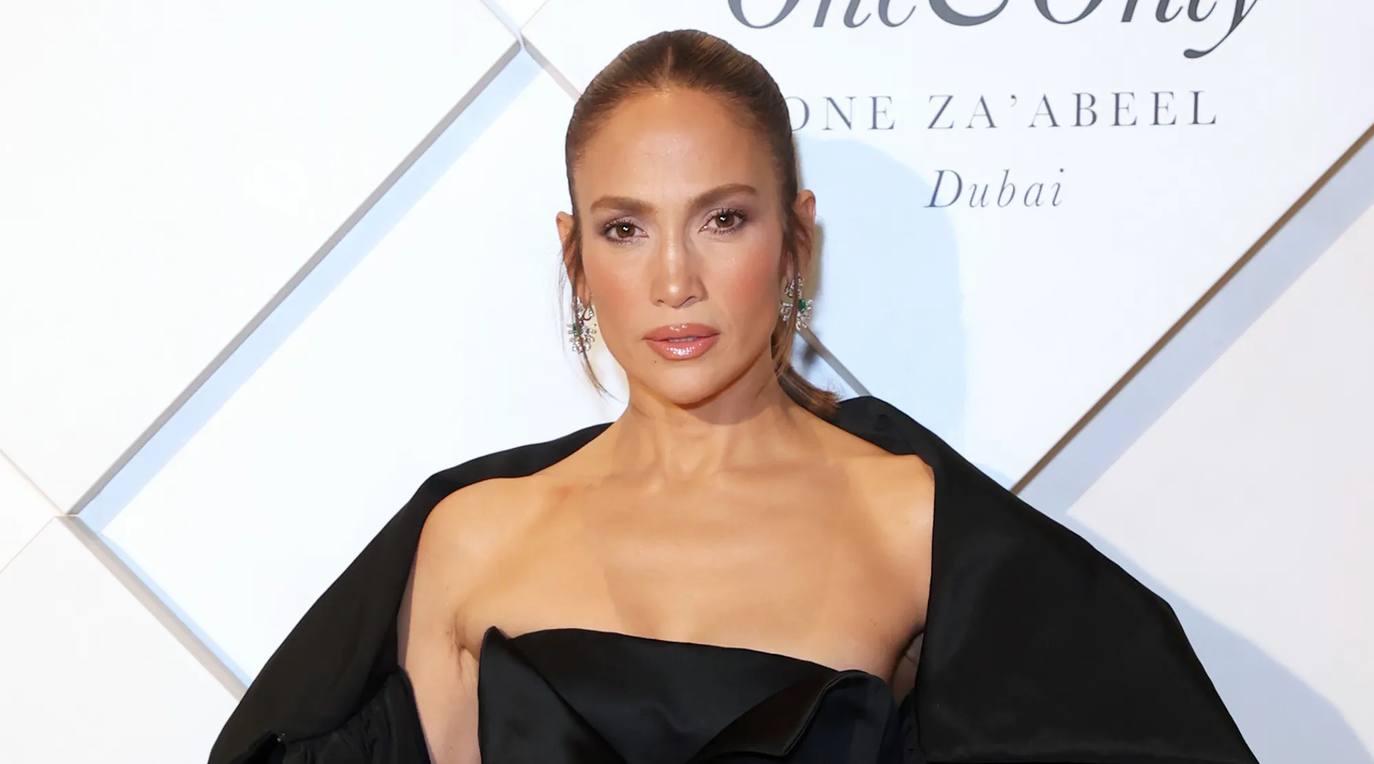 DUBAI, UNITED ARAB EMIRATES - FEBRUARY 10: Jennifer Lopez poses on the red carpet at the One&Only One Za