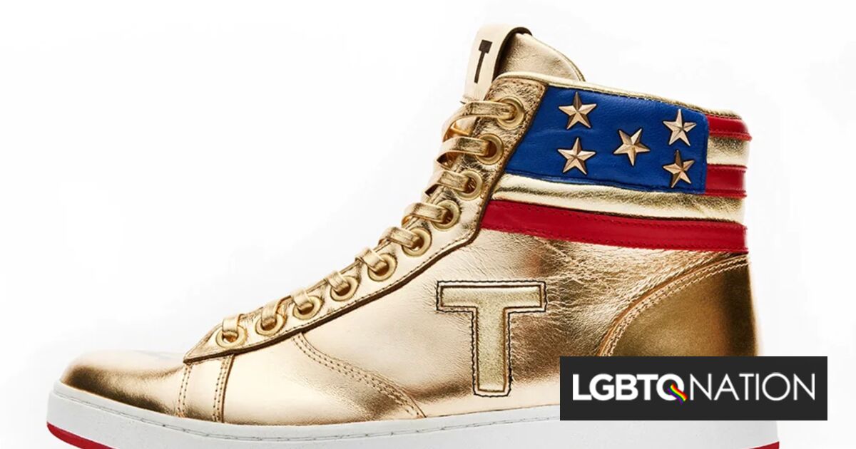 Donald Trump abucheado por los amantes de las zapatillas mientras presentaba zapatillas “baratas” de 400 dólares