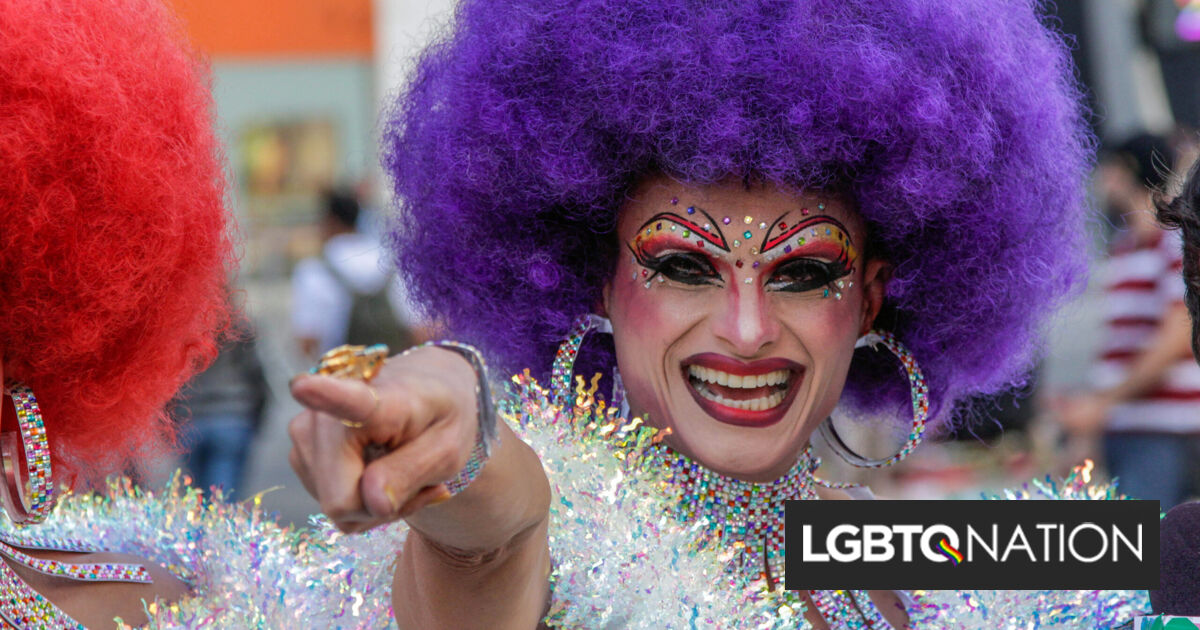 Estudiantes LGBTQ+ piden a la Corte Suprema que anule la prohibición de ser drag en la universidad
