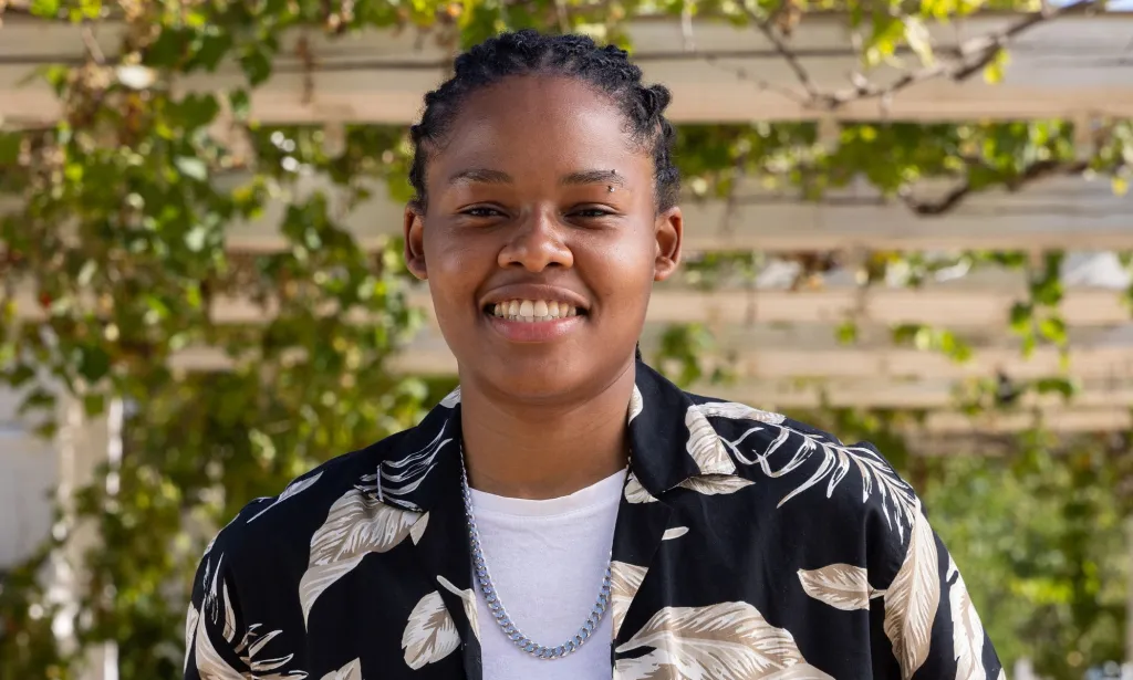 Naee, concursante de Besé a una chica.