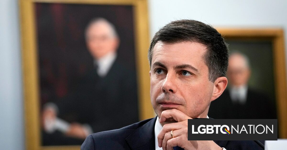 Pete Buttigieg critica a Donald Trump por su falta de compasión hacia las víctimas del colapso del puente