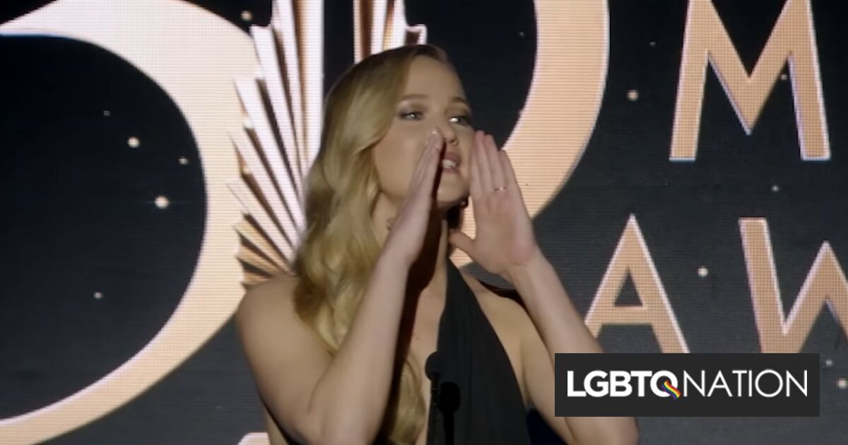 Jennifer Lawrence critica a Mike Pence por su apoyo a la terapia de conversión