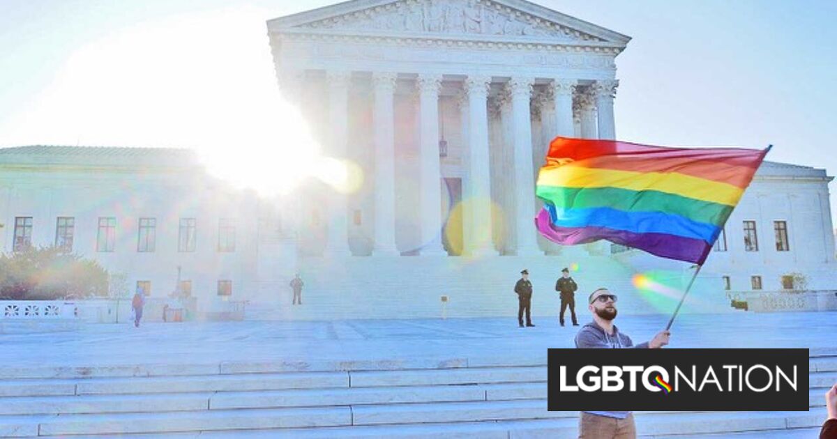 La Corte Suprema ignora a los padres que se oponen al apoyo del distrito escolar a los niños trans