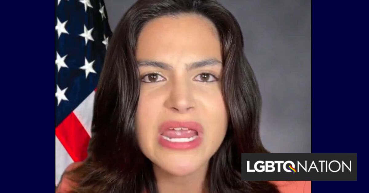 La desquiciada candidata republicana llama a Joe Biden “débil y gay” mientras le ruega a Donald Trump que la respalde