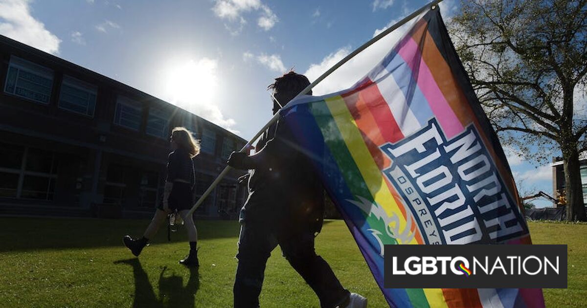 Universidades de Florida cierran centros LGBTQ+ debido a la ley “distópica” anti-DEI de Ron DeSantis