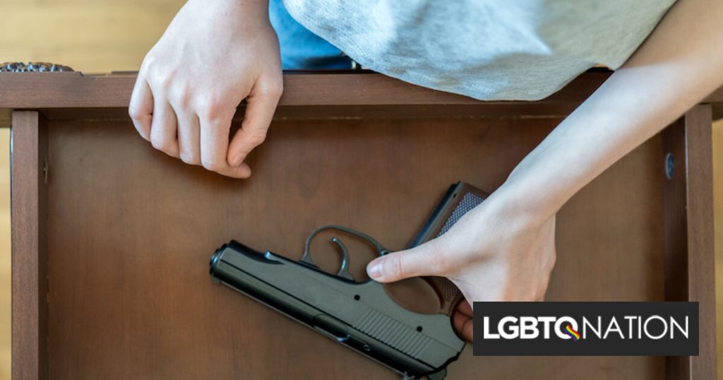 Los jóvenes LGBTQ+ que tienen armas en casa tienen más probabilidades de intentar suicidarse
