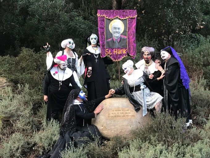 Hank Wilson, Hermanas de la Perpetua Indulgencia, documentales LGBTQ+