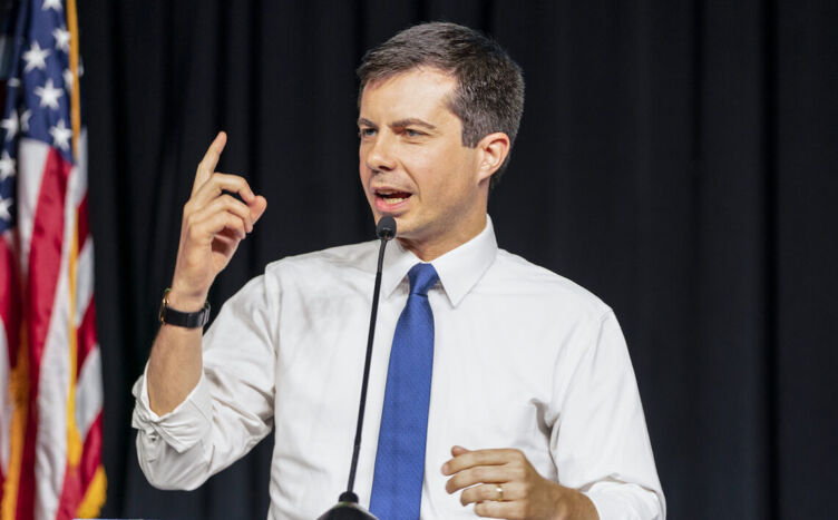 pete-buttigieg-gop-republicano-anti-lgbtq-ataques Richmond, Virginia/Estados Unidos, ¬Äì, 15 de junio de 2019:, Demócrata, Presidencial, Esperanzador