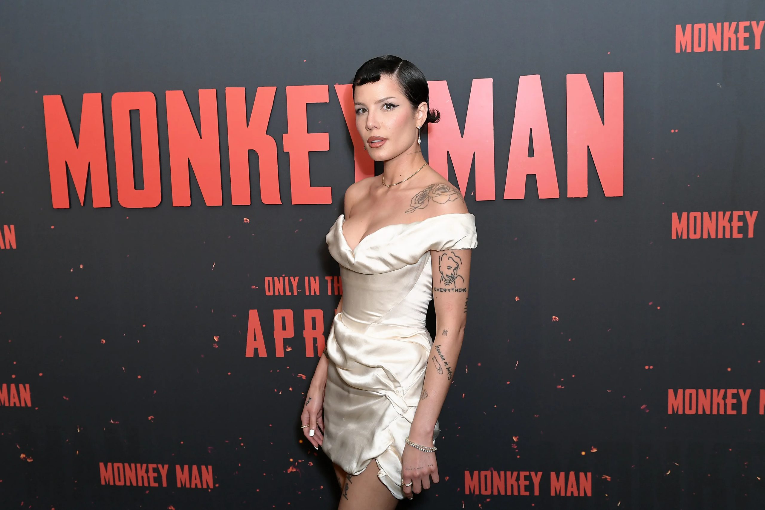 Halsey has addressed an illness on her new 2024 song. (Getty)