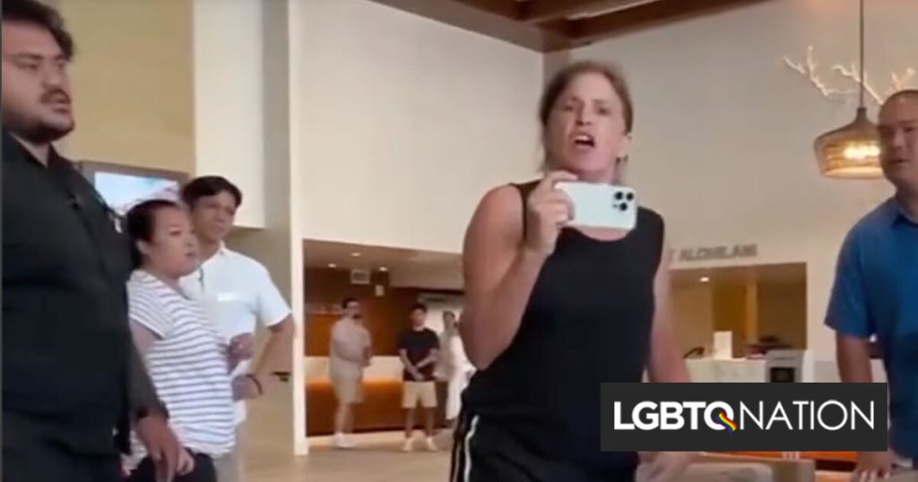Los conservadores que están de vacaciones se asustan después de ver drag queens en el vestíbulo del hotel: "¡Llamen a la policía!"