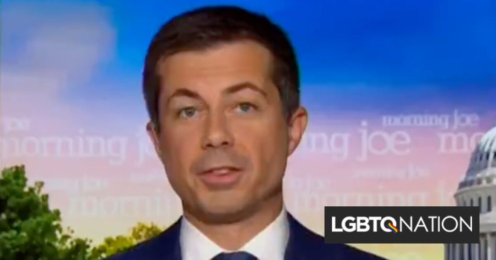 Pete Buttigieg se burla del “duro” Trump por retirarse del debate con Kamala Harris