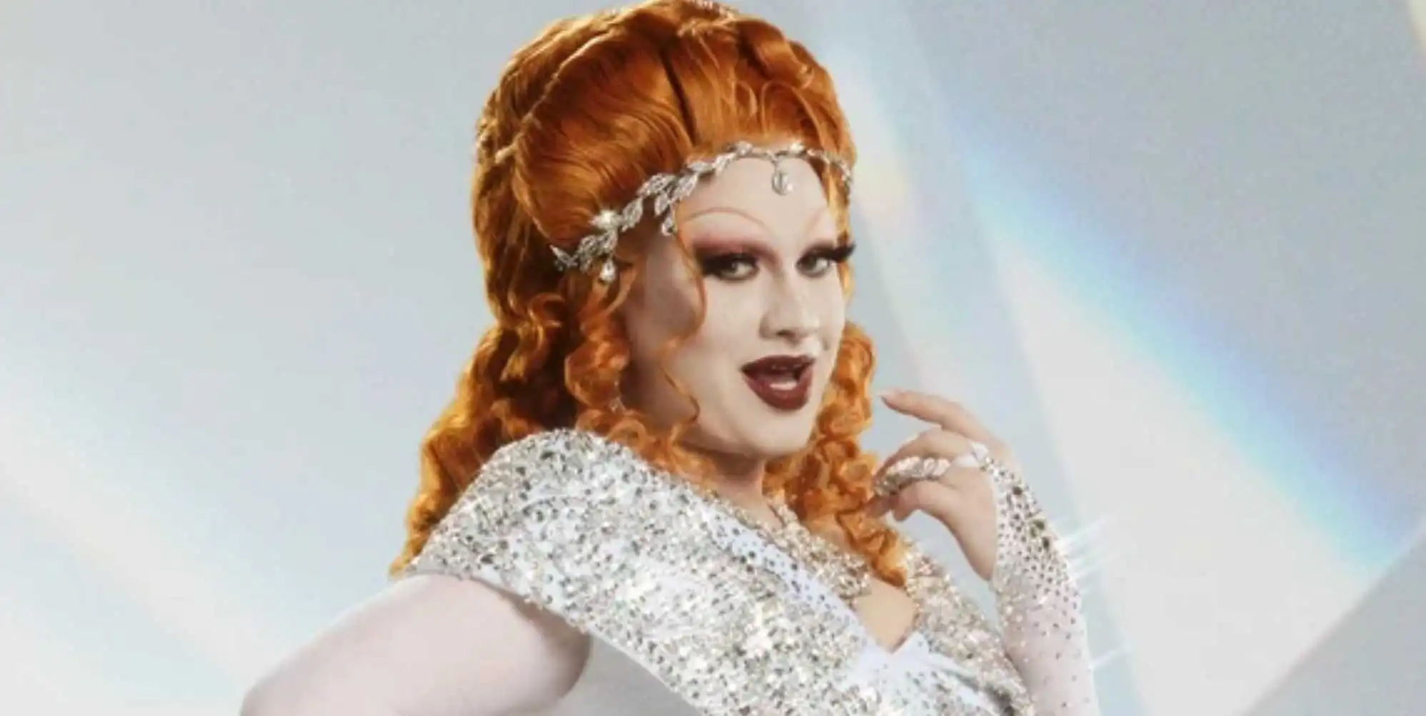 Jinkx Monsoon comparte una historia divertida e icónica sobre cómo el Papa una vez "la jodió"