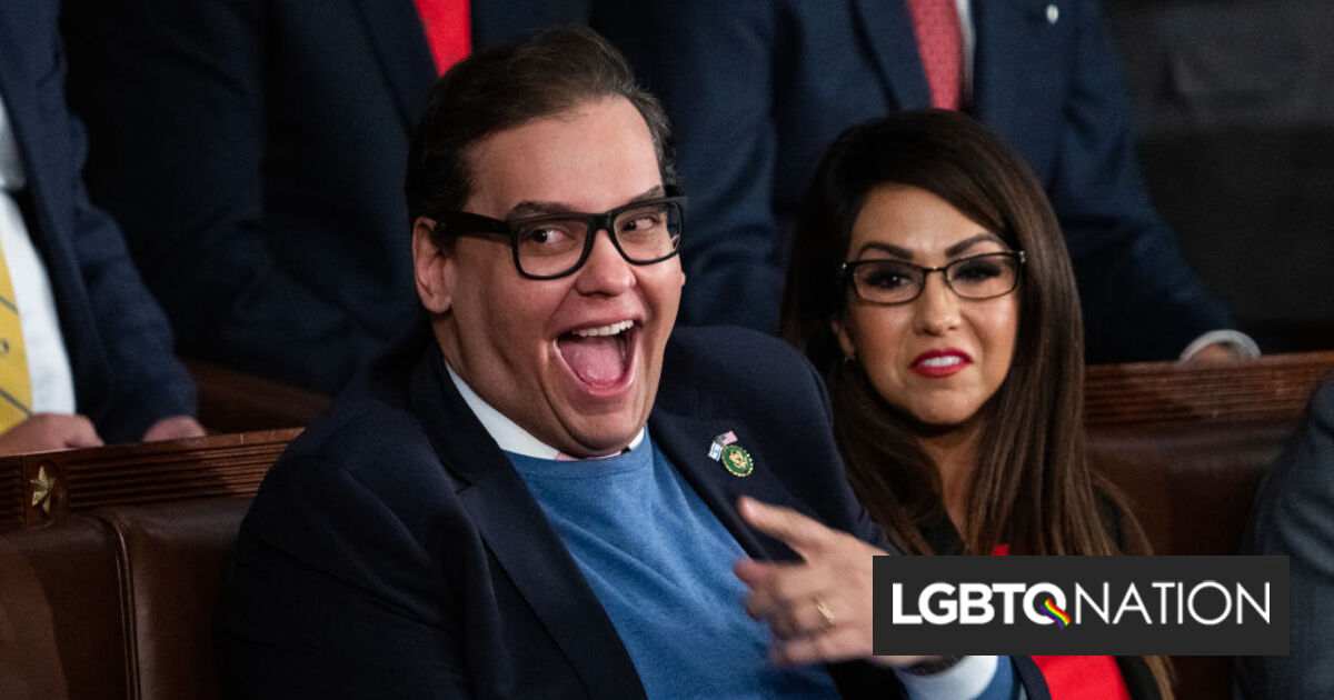 El republicano gay caído en desgracia y drag queen encubierto George Santos afirma que las fotos drag de JD Vance no son drag