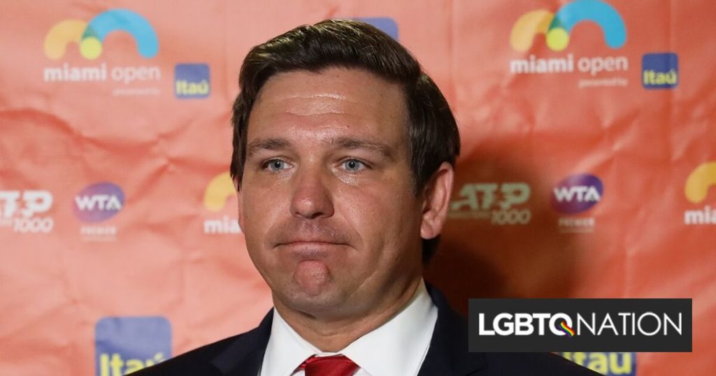 Ron DeSantis y Moms for Liberty, abrumados por las derrotas en las elecciones de la junta escolar