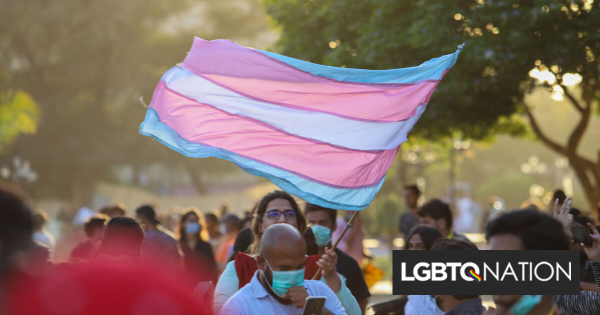 Las personas transgénero en Pakistán obtienen un servicio de transporte compartido para su protección