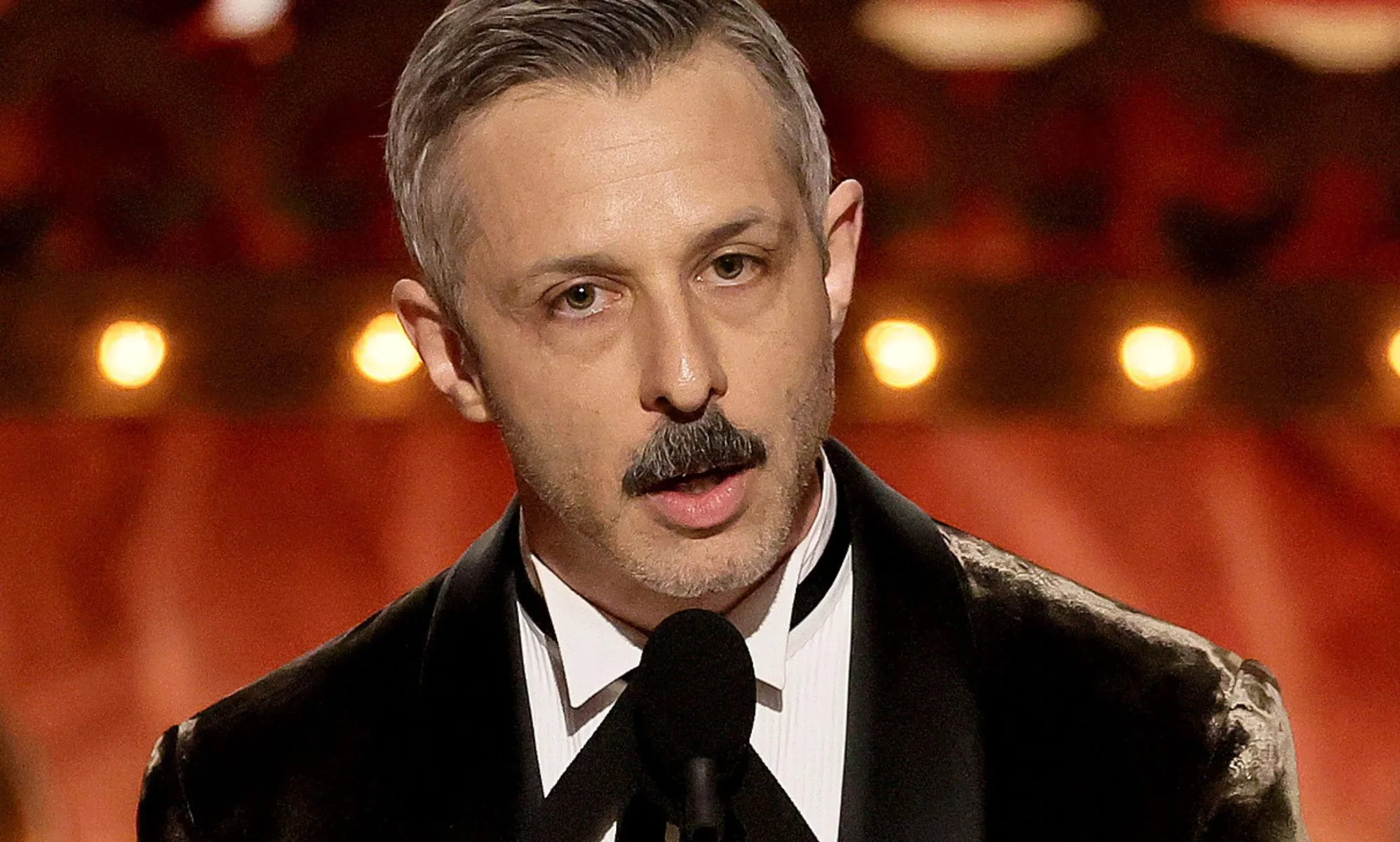 Jeremy Strong.