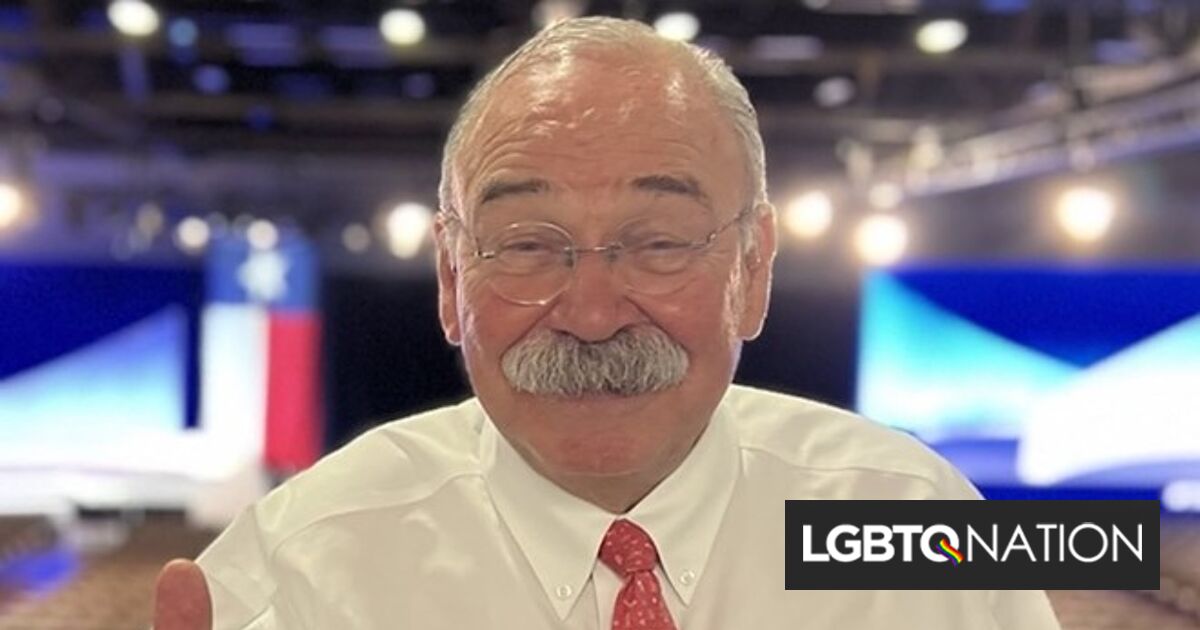 El presidente demócrata se disculpa por los comentarios “vergonzosos” que culpan a las personas trans por la pérdida de Harris