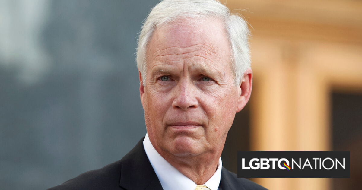 El senador Ron Johnson compara el hecho de que Rachel Levine sea trans con las acusaciones de tráfico sexual de Matt Gaetz